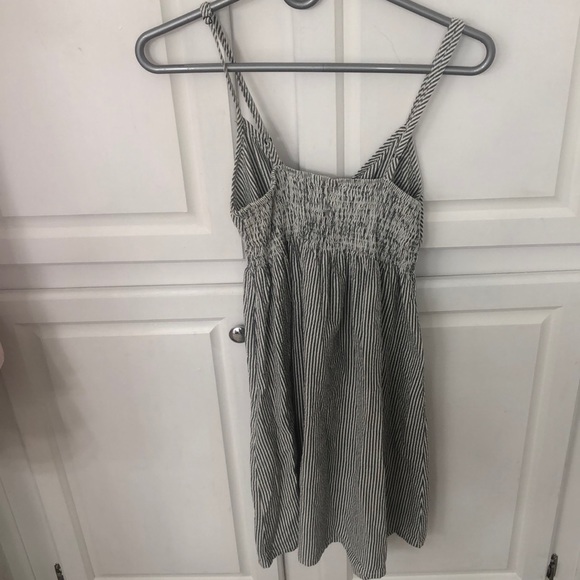 Comfy summer dress - Picture 3 of 3